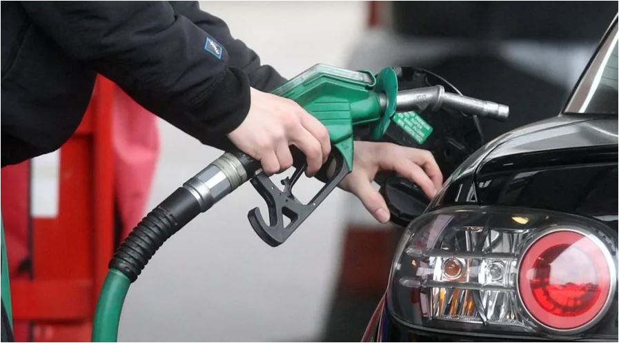 Qeveria arkëtoi 250 mln euro në 2025-n nga taksa e qarkullimit mbi naftën